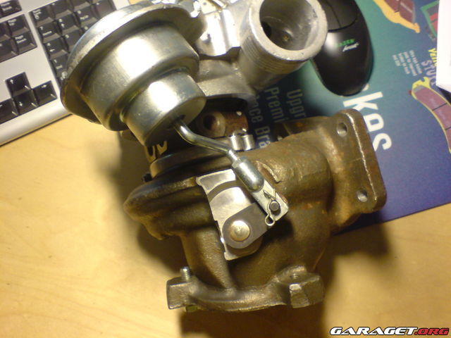 http://www.garaget.org/gallery/archive/13149/182576_4dj70u.jpg