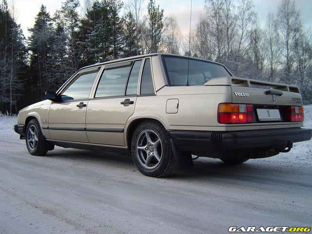 http://www.garaget.org/gallery/archive/13540/215322_e7odwz.jpg