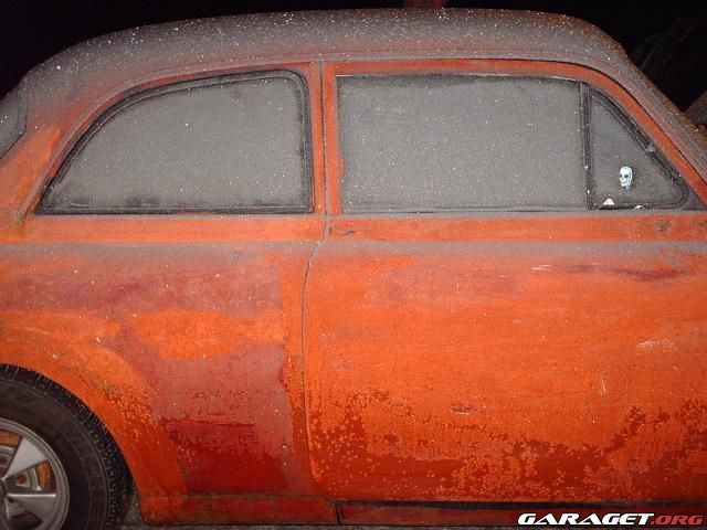http://www.garaget.org/gallery/archive/14956/212595_1v0i7s.jpg