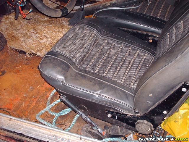 http://www.garaget.org/gallery/archive/14956/212611_9zkxgs.jpg