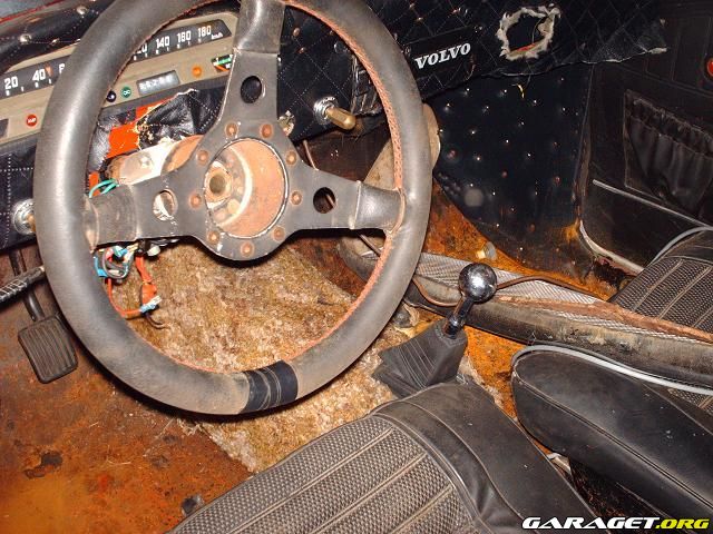 http://www.garaget.org/gallery/archive/14956/212613_2t7pbs.jpg