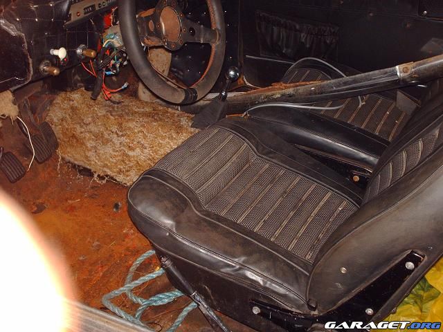 http://www.garaget.org/gallery/archive/14956/212633_ppqsv4.jpg