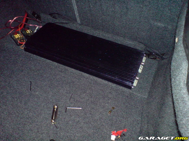 http://www.garaget.org/gallery/archive/19888/22471/19888-123421.jpg