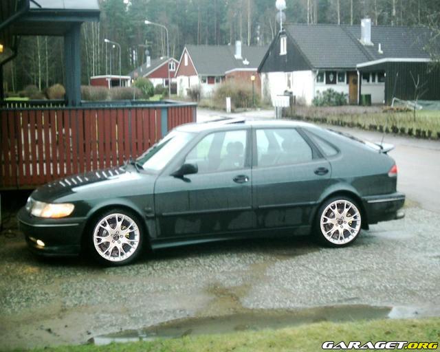 http://www.garaget.org/gallery/archive/20082/14516/20082-70554.jpg