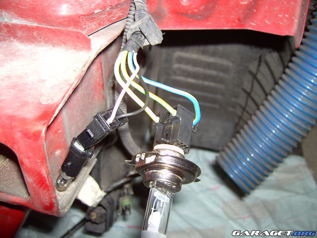 http://www.garaget.org/gallery/archive/21539/224042_ofo2us.jpg