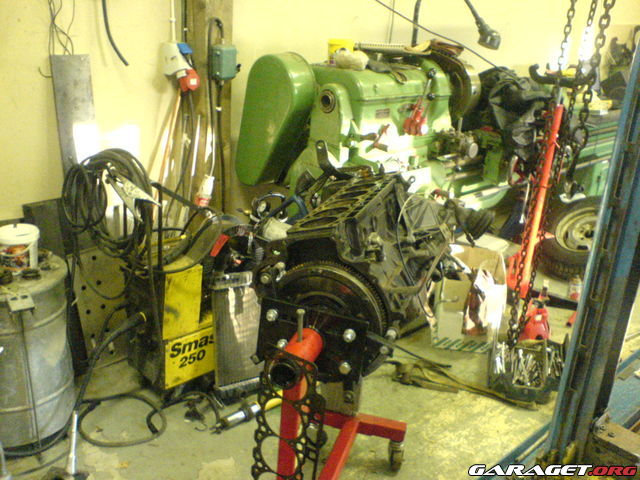 http://www.garaget.org/gallery/archive/23539/169009_8ovfdp.jpg