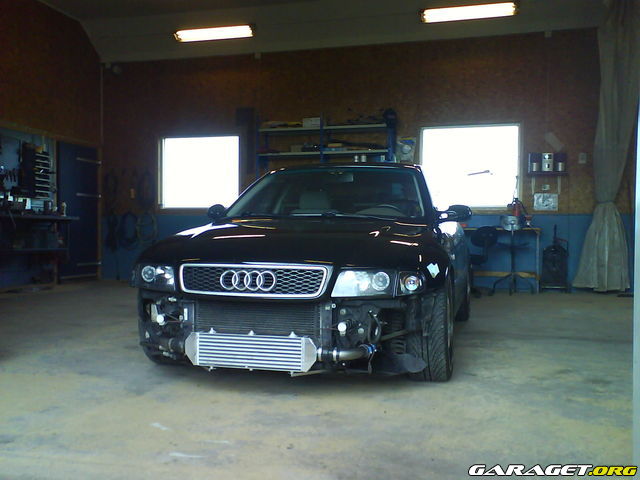 http://www.garaget.org/gallery/archive/2355/148512_vk36qt.jpg