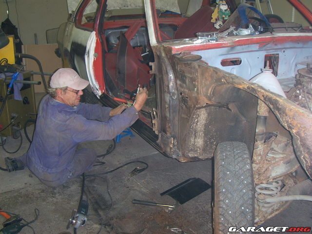 http://www.garaget.org/gallery/archive/24370/168724_oh37d0.jpg