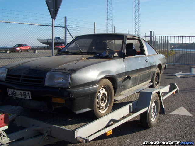 http://www.garaget.org/gallery/archive/24370/181040_ajf4o2.jpg