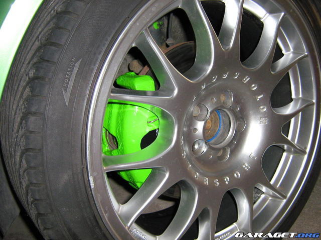 http://www.garaget.org/gallery/archive/24718/17946/24718-93700.jpg