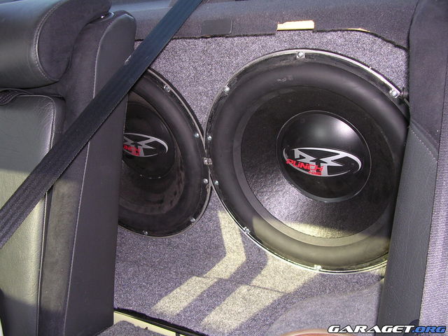 http://www.garaget.org/gallery/archive/25036/9968/25036-46190.jpg