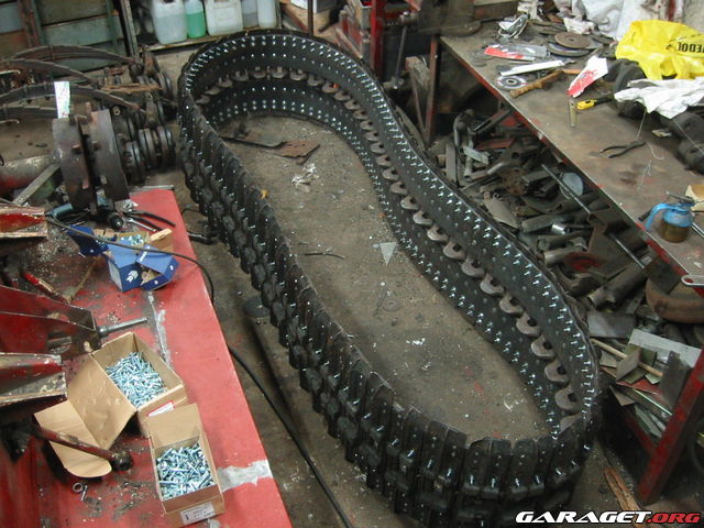 http://www.garaget.org/gallery/archive/27020/223594_k23sjr.jpg