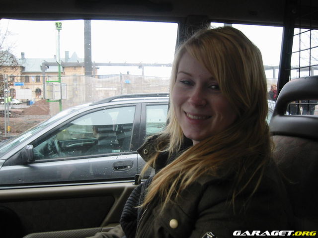 http://www.garaget.org/gallery/archive/27020/235793_4pf58x.jpg