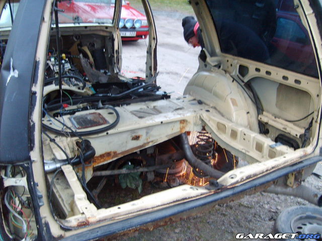 http://www.garaget.org/gallery/archive/27380/254419_eo928x.jpg