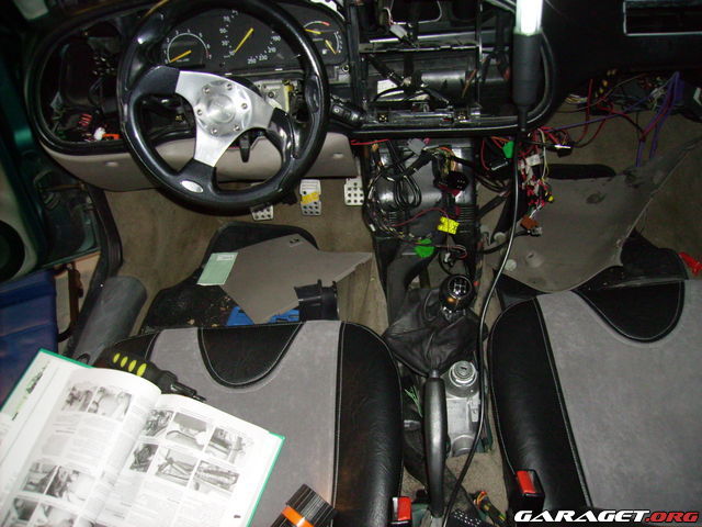 http://www.garaget.org/gallery/archive/28005/235651_x7lsqb.jpg