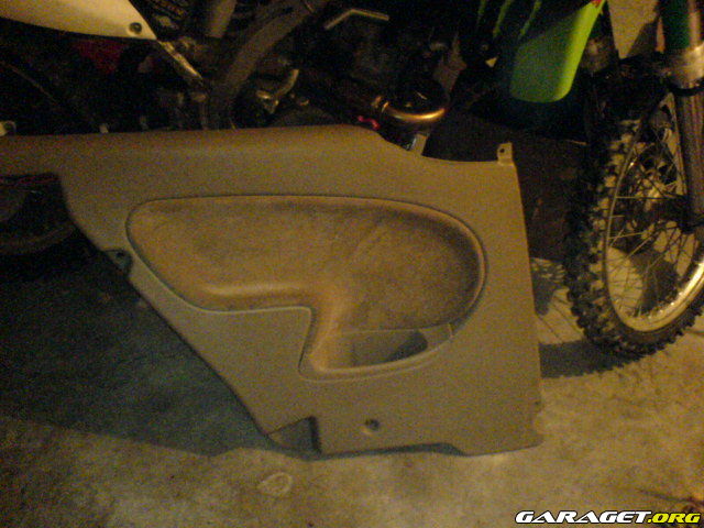 http://www.garaget.org/gallery/archive/30655/197507_4hw8be.jpg