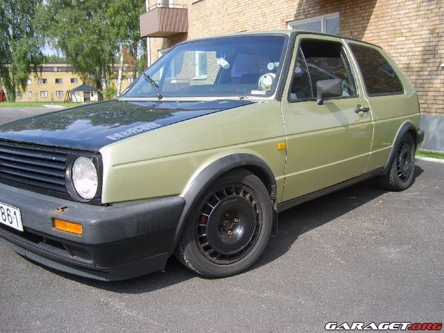 http://www.garaget.org/gallery/archive/33006/156900_981tdi.jpg