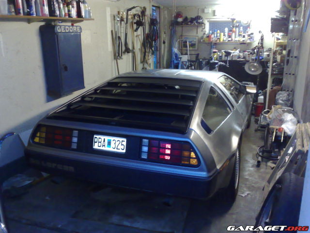 http://www.garaget.org/gallery/archive/34039/153419_tsqtgy.jpg