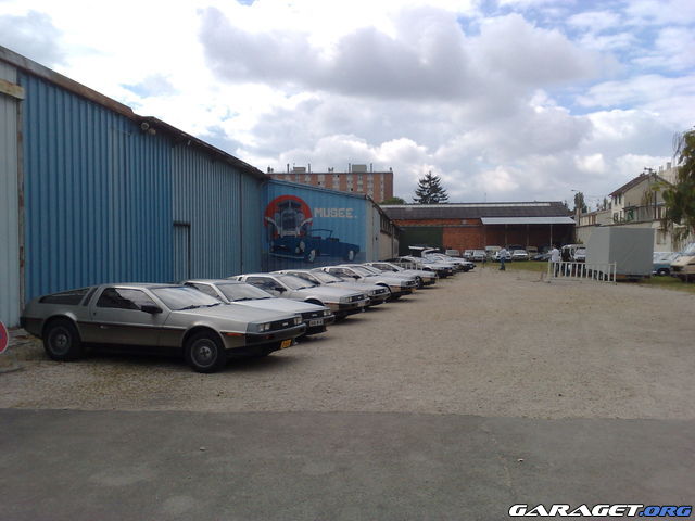 http://www.garaget.org/gallery/archive/34039/153981_urqsgp.jpg