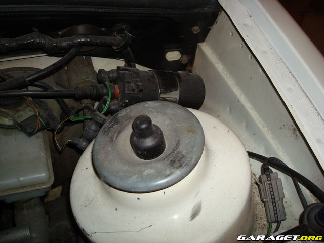 http://www.garaget.org/gallery/archive/40450/225690_gt0mpn.jpg
