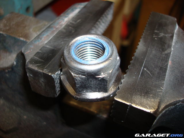 http://www.garaget.org/gallery/archive/40450/225727_4xoe9g.jpg