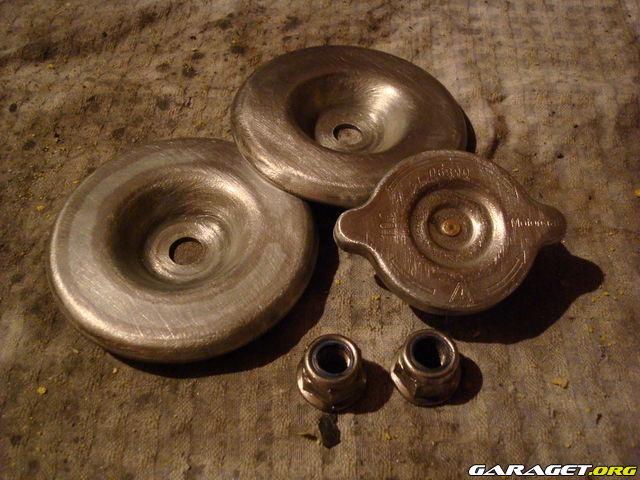 http://www.garaget.org/gallery/archive/40450/225765_bcuevt.jpg