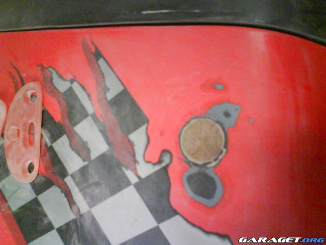 http://www.garaget.org/gallery/archive/42260/235994_sw4yaj.jpg