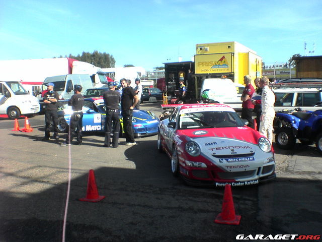 http://www.garaget.org/gallery/archive/48998/147168_f2uje0.jpg