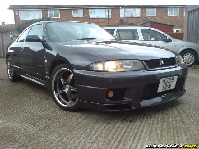 http://www.garaget.org/gallery/archive/49995/244653_mwhz88.jpg