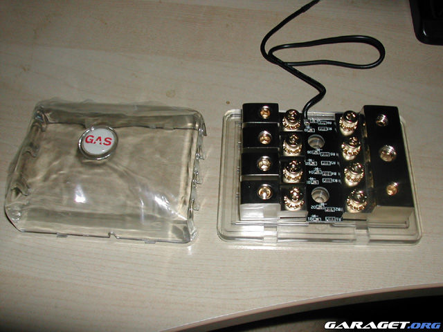http://www.garaget.org/gallery/archive/50658/254184_uas90d.jpg