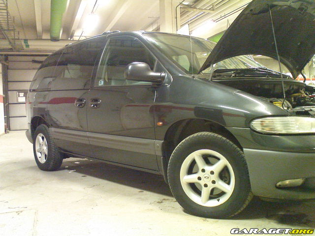 http://www.garaget.org/gallery/archive/52075/185174_wym97s.jpg