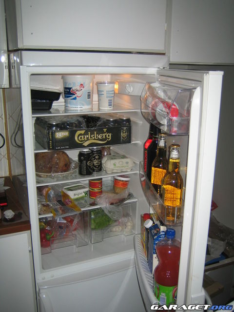 http://www.garaget.org/gallery/archive/52075/217342_r11e9d.jpg
