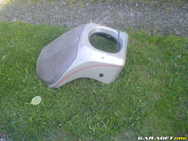 http://www.garaget.org/gallery/archive/55885/276342_op8ugb.jpg
