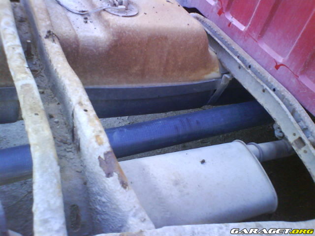 http://www.garaget.org/gallery/archive/56780/274654_nksos4.jpg