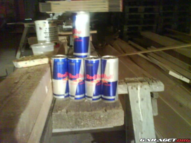 http://www.garaget.org/gallery/archive/57383/167960_hlmu5u.jpg