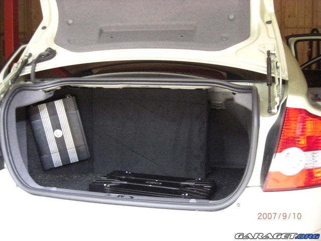 http://www.garaget.org/gallery/archive/57383/167976_w1cjyg.jpg