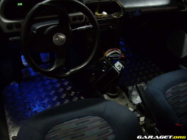 http://www.garaget.org/gallery/archive/64671/155991_iaew68.jpg
