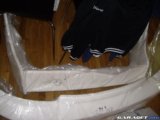 http://www.garaget.org/gallery/archive/64671/186597_1aqbj6.jpg