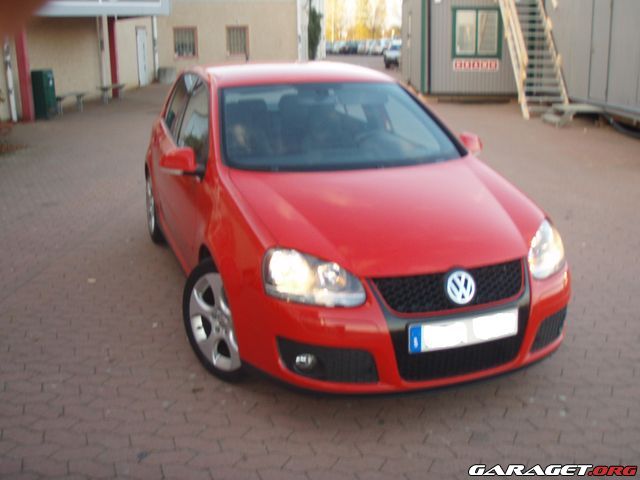 http://www.garaget.org/gallery/archive/65075/184041_zs6rz0.jpg