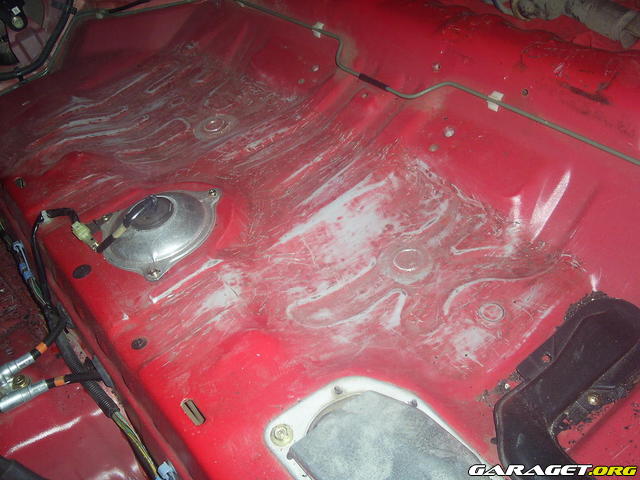 http://www.garaget.org/gallery/archive/65419/208045_2rds47.jpg