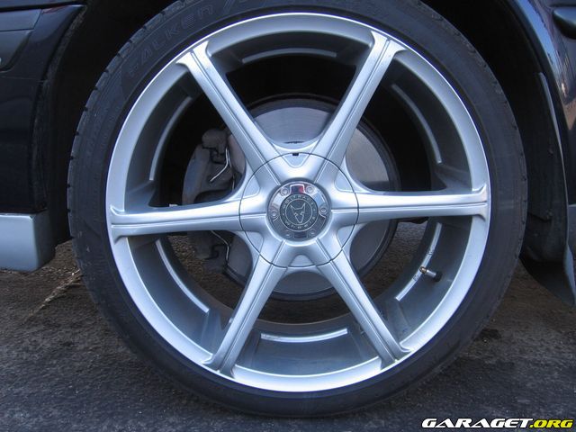 http://www.garaget.org/gallery/archive/68308/202485_k5cbmk.jpg