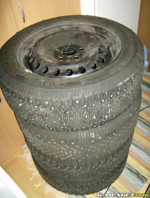 http://www.garaget.org/gallery/archive/749/243838_d6thr6.jpg